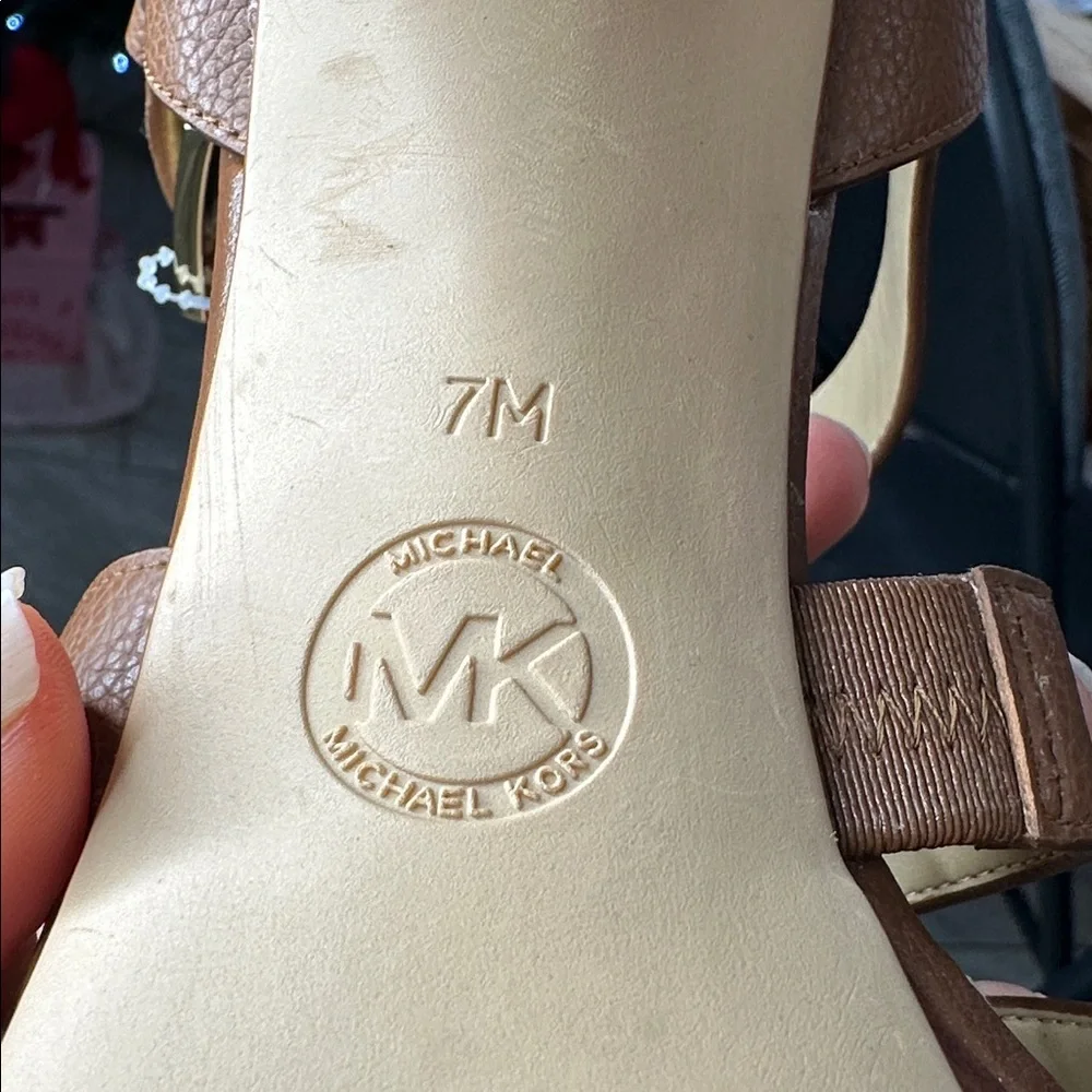 Michael Kors Reed Tumbled Faux Leather Platform Sandal Luggage Color Sz 7